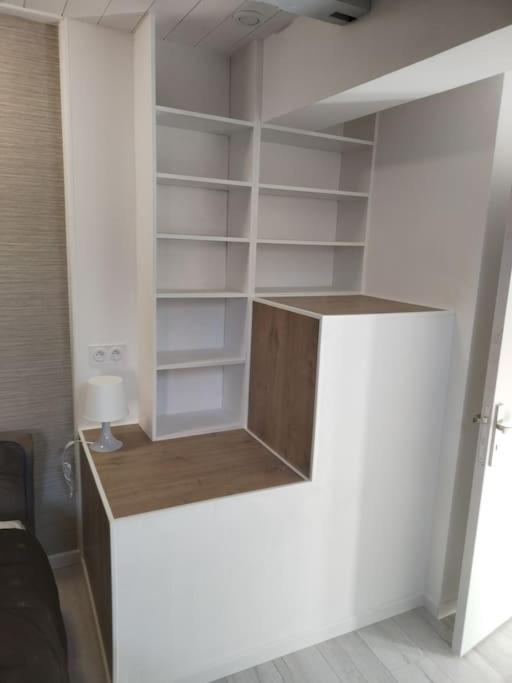Charmant Appartement Cosy 塞莱斯塔 外观 照片